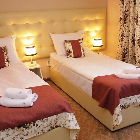 Hotel&Restaurant Premium Club Jaremtje Rum bild
